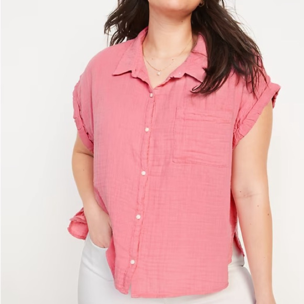Short-Sleeve Crinkled Button-Down Shirt